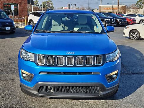 Used 2020 Jeep Compass Latitude image 2