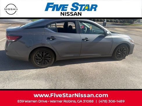 Used 2025 Nissan Sentra S FWD image 8