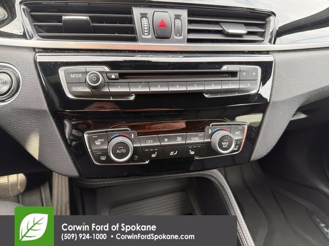 Used 2017 BMW X1 xDrive28i AWD/4WD image 12