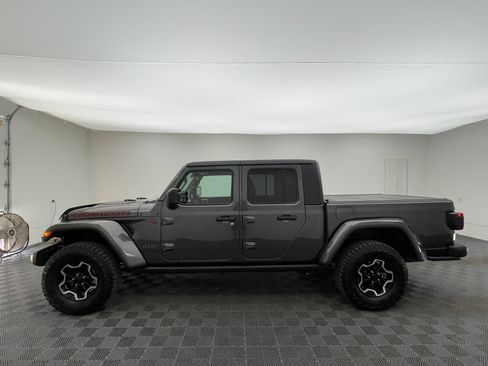 Used 2021 Jeep Gladiator Rubicon AWD/4WD image 11