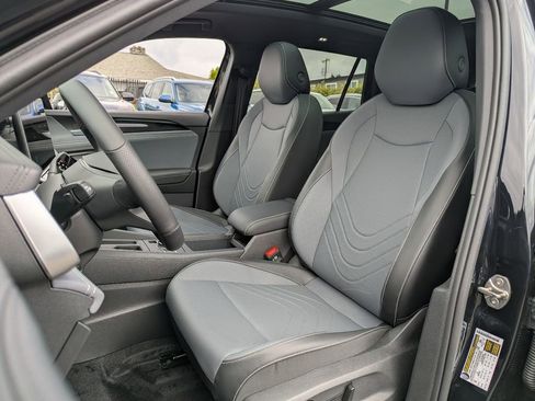 New 2026 Volkswagen Tiguan SE R-Line AWD/4WD image 26