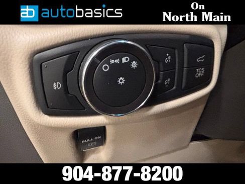 Used 2019 Lincoln Nautilus Select w/ Cargo Utility Package FWD image 32