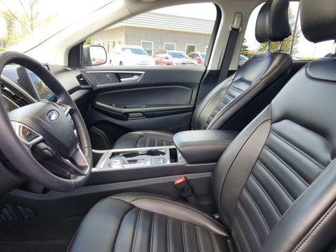 Certified 2024 Ford Edge SEL w/ Convenience Package AWD/4WD image 10
