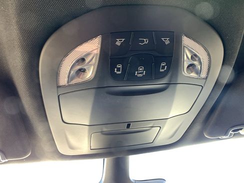 New 2026 Chrysler Pacifica Select AWD/4WD image 19