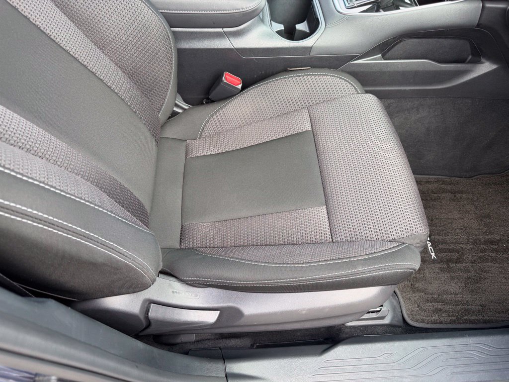 Used 2023 Subaru Outback Premium AWD/4WD image 16