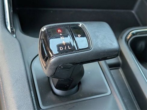 Certified 2024 GMC Sierra 1500 AT4 w/ Technology Package image 20