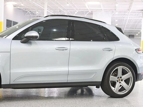 Used 2020 Porsche Macan S AWD/4WD image 3