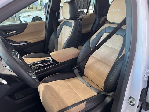 New 2026 Chevrolet Equinox ACTIV w/ LPO, Floor Liner Package AWD/4WD image 13
