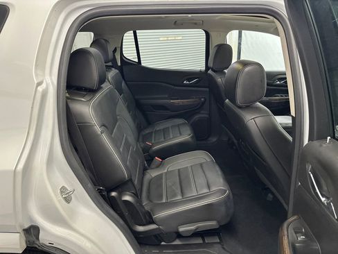 Used 2020 GMC Acadia Denali w/ Technology Package image 17