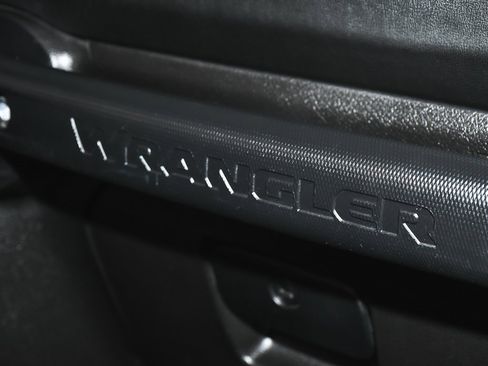 Used 2022 Jeep Wrangler Unlimited Rubicon 4xe w/ Cold Weather Group image 58