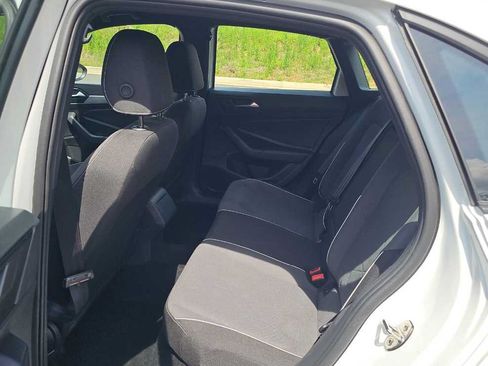 Used 2025 Volkswagen Jetta Sport FWD image 12