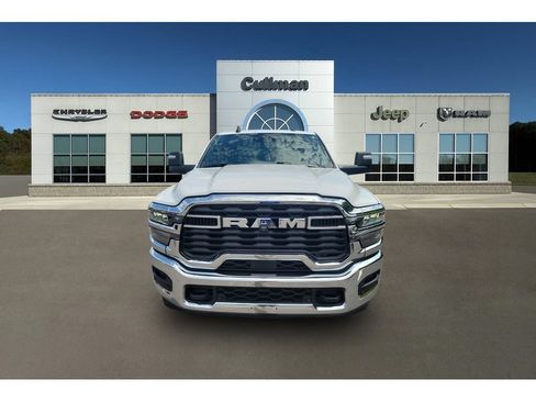 Used 2025 RAM 3500 Tradesman AWD/4WD image 8