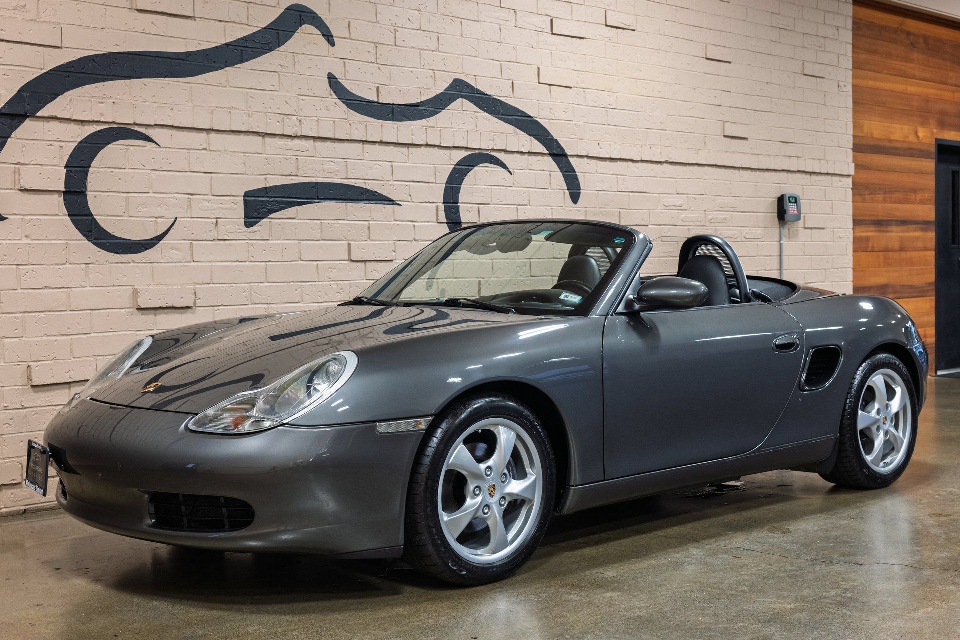 Used 2001 Porsche Boxster RWD image 11