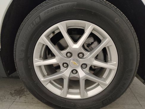 Used 2024 Chevrolet Equinox LT image 31