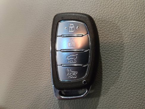 Used 2017 Hyundai Tucson Sport image 32