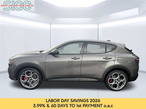 Used 2024 Alfa Romeo Tonale Veloce AWD/4WD image 3