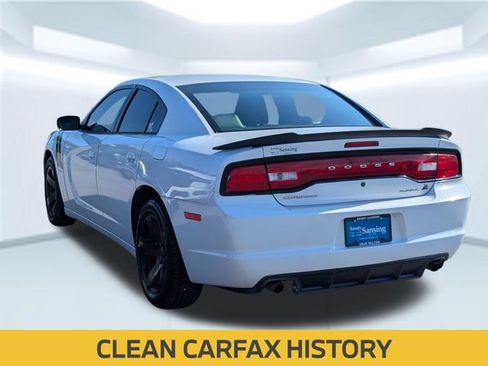 Used 2014 Dodge Charger Police RWD image 3