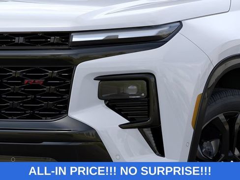 New 2027 Chevrolet Traverse RS FWD image 20