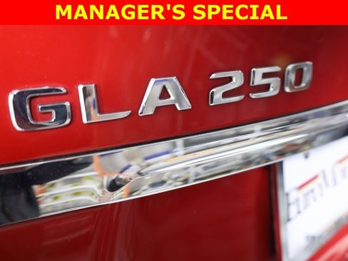 Used 2019 Mercedes-Benz GLA 250 4MATIC image 53