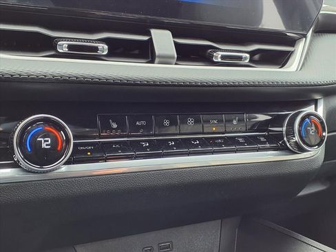 New 2026 Chevrolet Equinox LT w/ LPO, Floor Liner Package image 20