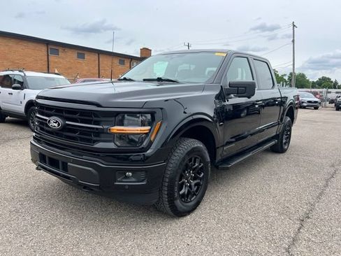 Certified 2025 Ford F150 XLT w/ Equipment Group 302A MID AWD/4WD image 26