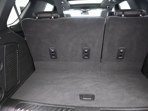 Used 2023 Chevrolet Tahoe LT w/ LT Signature Package image 22