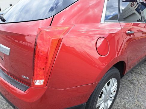 Used 2016 Cadillac SRX Luxury w/ Driver Awareness Package image 18