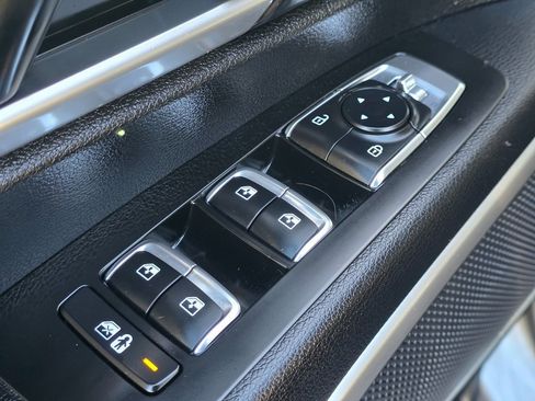 Used 2023 Kia Telluride S w/ S Sunroof Package image 18