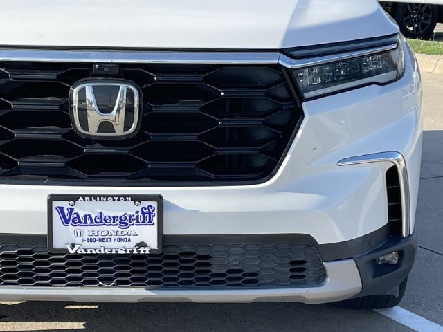 Used 2023 Honda Pilot Elite image 9