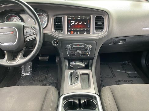 Used 2023 Dodge Charger SXT RWD image 11