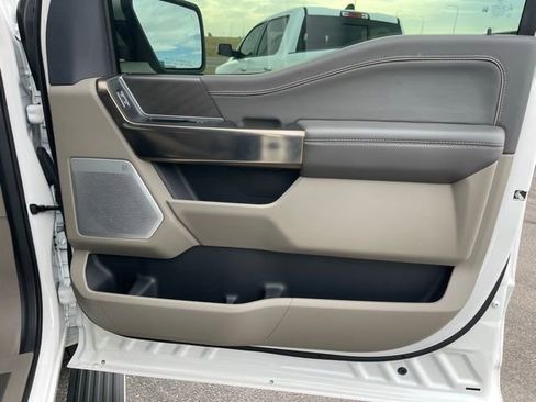 Used 2024 Ford F150 Platinum w/ Equipment Group 703A Plus image 13