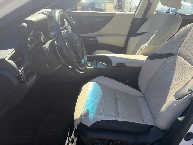 Certified 2024 Lexus ES 350 Ultra Luxury w/ Accessory Package (Z2) FWD image 25