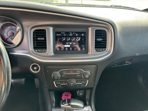 Used 2021 Dodge Charger SXT w/ Leather Interior Group image 13