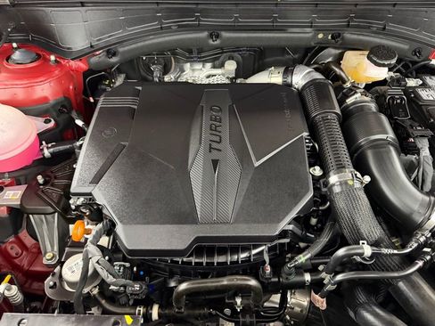 Used 2025 Hyundai Santa Fe Limited image 36