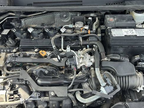 Used 2024 Toyota Corolla LE FWD image 31