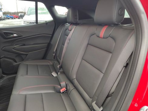 New 2026 Chevrolet Trax RS w/ Sunroof Package image 11