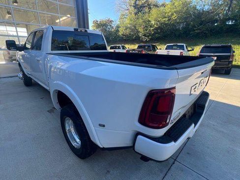 New 2026 RAM 3500 Longhorn AWD/4WD image 6