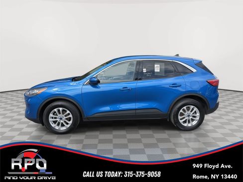 Used 2021 Ford Escape SE w/ Convenience Package AWD/4WD image 2