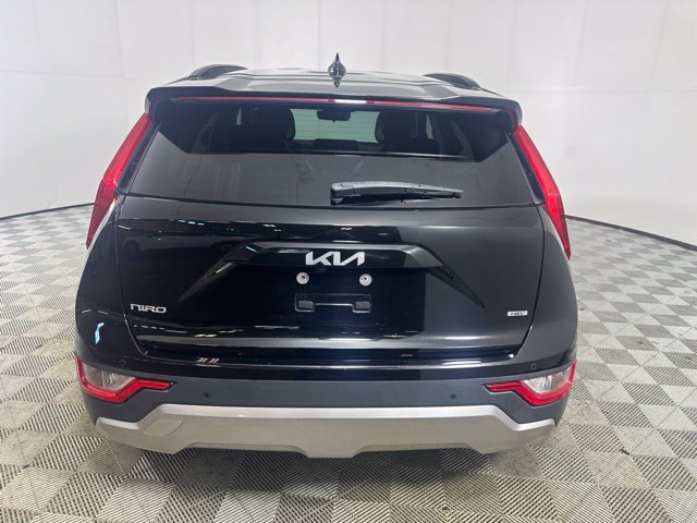 Used 2023 Kia Niro EX FWD image 6