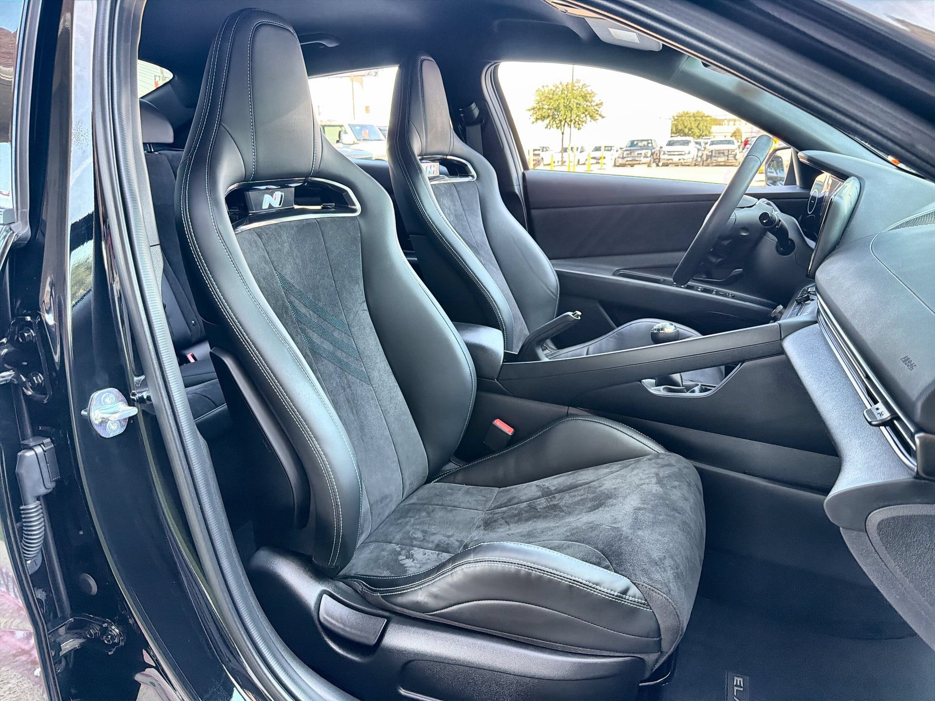 Used 2025 Hyundai Elantra N FWD image 24