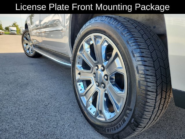 Used 2016 GMC Yukon XL Denali w/ Open Road Package AWD/4WD image 19