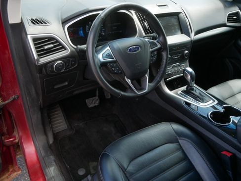 Used 2015 Ford Edge SEL w/ Equipment Group 201A AWD/4WD image 19