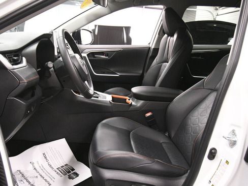 Certified 2024 Toyota RAV4 Adventure AWD/4WD image 9