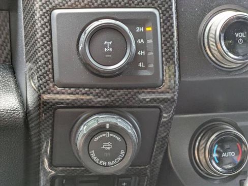 Used 2020 Ford F150 Raptor w/ Equipment Group 802A Luxury AWD/4WD image 14