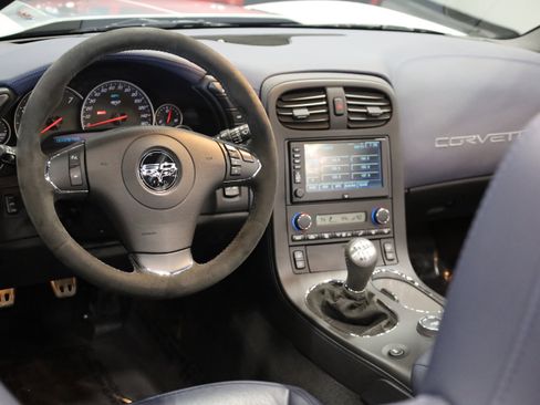 Used 2013 Chevrolet Corvette 427 w/ 1SC Preferred Equipment Group image 37