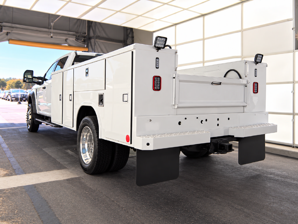 Used 2026 Ford F450 XL w/ XL Chrome Package AWD/4WD image 3