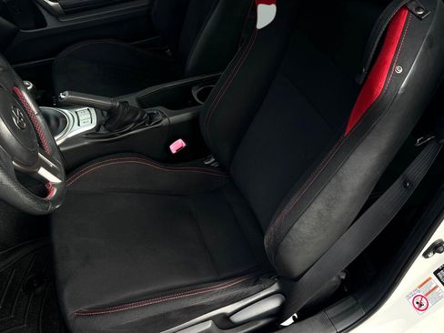 Used 2013 Scion FR-S image 33