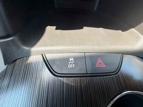 Used 2019 GMC Acadia SLT AWD/4WD image 28