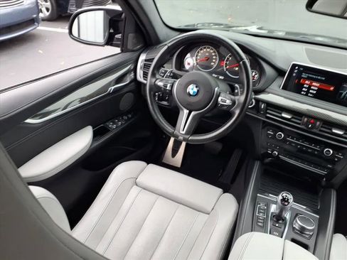 Used 2019 BMW X6 M image 16