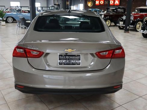 Used 2025 Chevrolet Malibu LS image 4